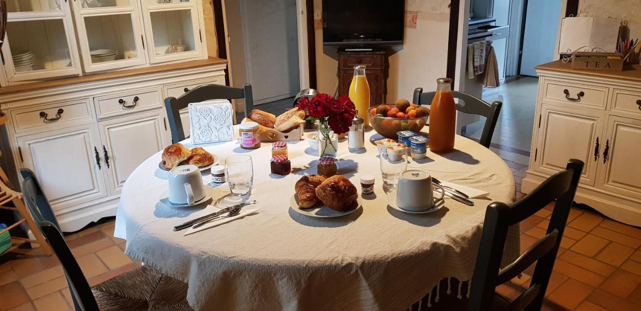La Maison Josnes De Mady Bagian luar foto