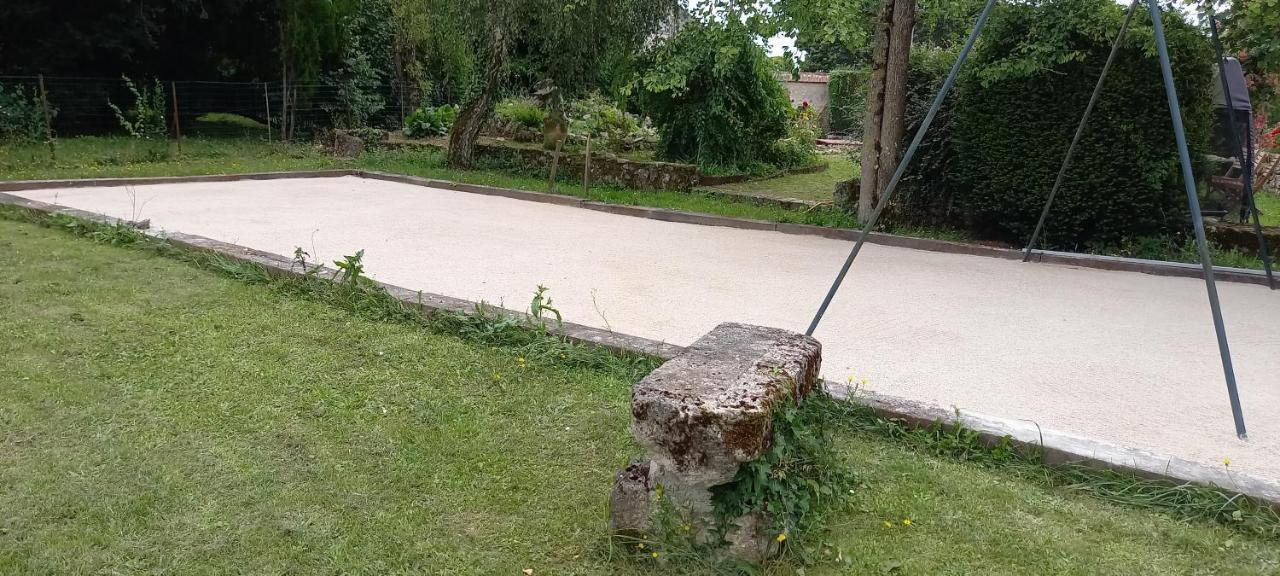 La Maison Josnes De Mady Bagian luar foto